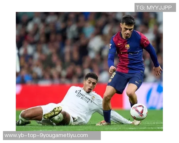 佩德里社交媒体分享与阿尔巴合照表达敬意感慨并肩作战的荣幸