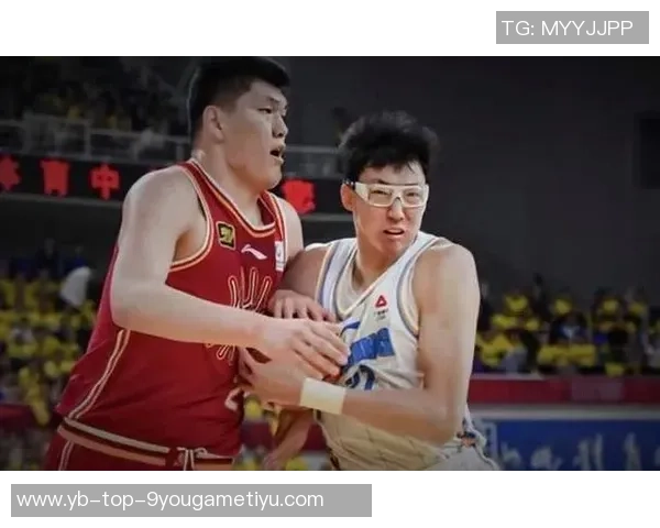 周琦上半场表现抢眼三投全中贡献6分2篮板2助攻并送出3记大帽